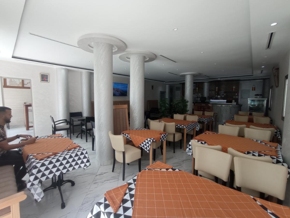 Hotel Castiya M'dik Kültér fotó