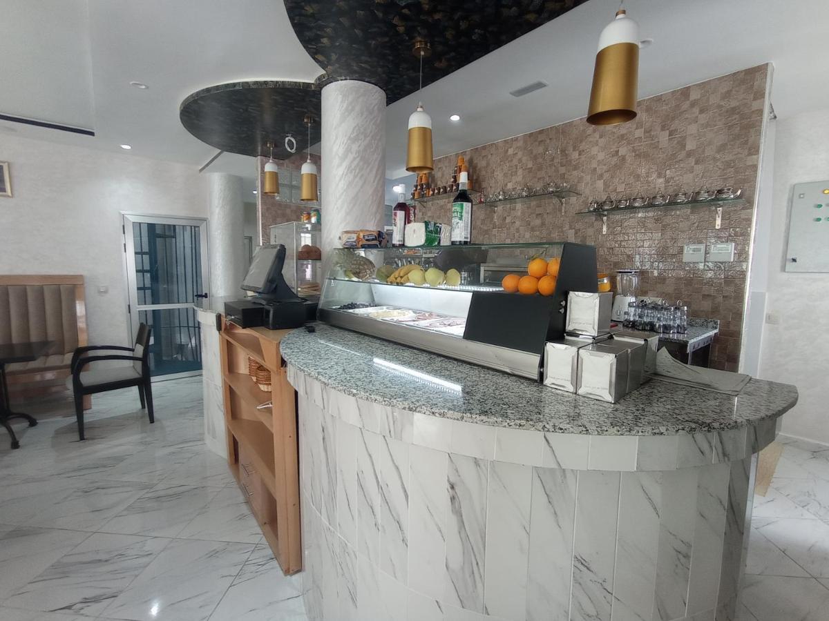 Hotel Castiya M'dik Kültér fotó
