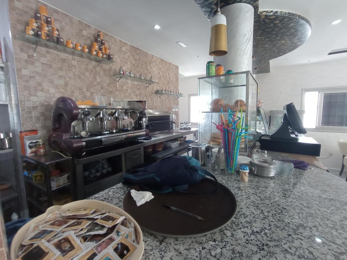 Hotel Castiya M'dik Kültér fotó